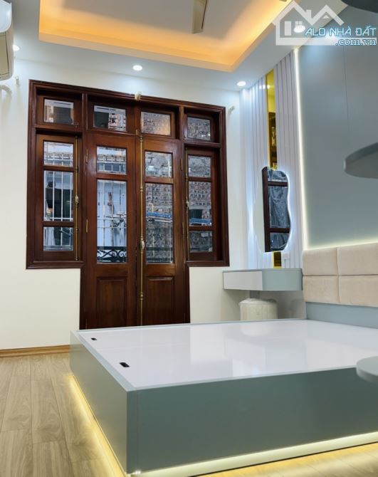 NHÀ MỚI PHỐ KHƯƠNG HẠ-LÔ GÓC-NGÕ XE BA GÁC TRÁNH-FULL NỘI THẤT-39M2-4 TẦNG-9,4 TỶ - 5