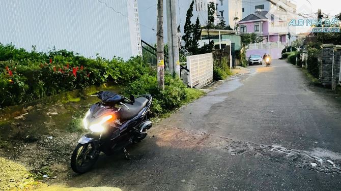 ✨🏡✨ CẦN BÁN ĐẤT ngang 6.55m, dài 15m HẺM XE HƠI ĐƯỜNG LỮ GIA – P.09, ĐÀ LẠT - 5