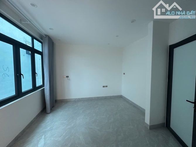 bán nhà 4 tầng mới xây, lô góc thoáng sáng cách cầu đông trù 1km - 5
