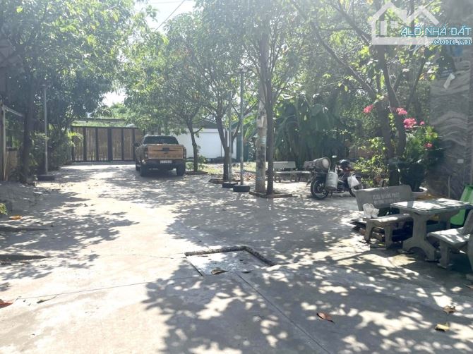 Nhỉnh 4 Đồng - có nhà ngay khu vực đang phát triển - 2 Tầng  hẻm 8m Thạnh Xuân - 5