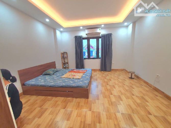Nhà đẹp gần Phố Nhổn_6 tầng_ô tô qua nhà thông tứ phía_Chỉ 5,4 tỷ(có thương lượng) - 5