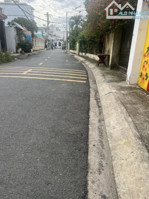 🌟 BÁN GẤP NHÀ 2 TẦNG – TRUNG TÂM HÓC MÔN – 133M² NGANG 12M – GIÁ CHỈ 5.8 TỶ TL - 5