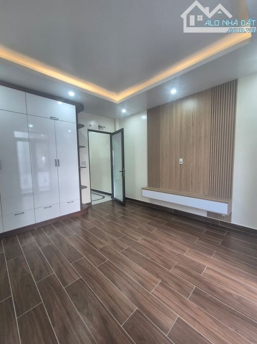 Bán nhà 3 tầng tại Đông Khê, Đông Khê , Ngô Quyền Giá 3 tỷ 9 - 5