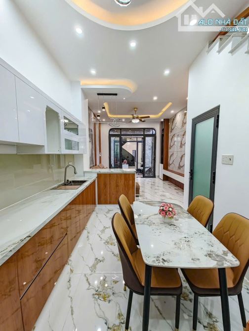 BÁN NHÀ TRỆT LẦU HIỆN ĐẠI - NHÁNH HẺM  311 ĐƯỜNG NGUYỄN VĂN CỪ - PHƯỜNG CÁI KHẾ - TP CẦN T - 6