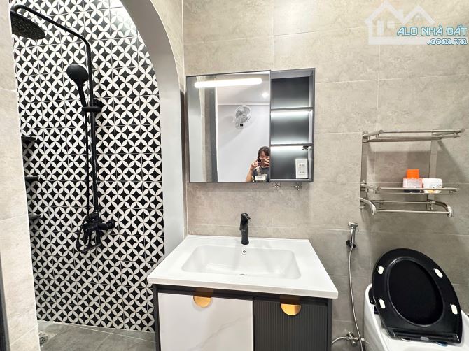 💥Nhà siêu dễ thương hẻm Nguyễn Hữu Thấu - 8 x 14m - 3.750 tỷ - 6