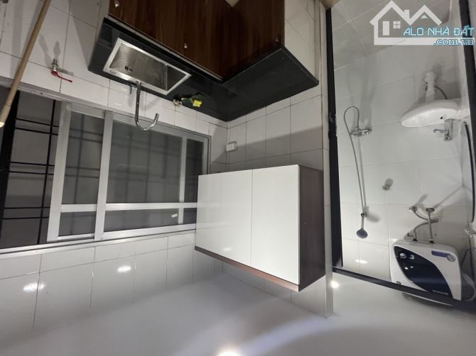 TRUNG TÂM THANH XUÂN – TẬP THỂ THUỐC LÁ THĂNG LONG – 40M² – 2 NGỦ - 6