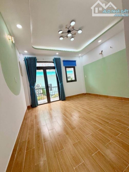 Gò Dầu Tân Phú,2 Tầng, Hẻm 4m, 56m2 (4 x 14) Sát Mặt Tiền ,Giá 5.9 Tỷ TL - 6