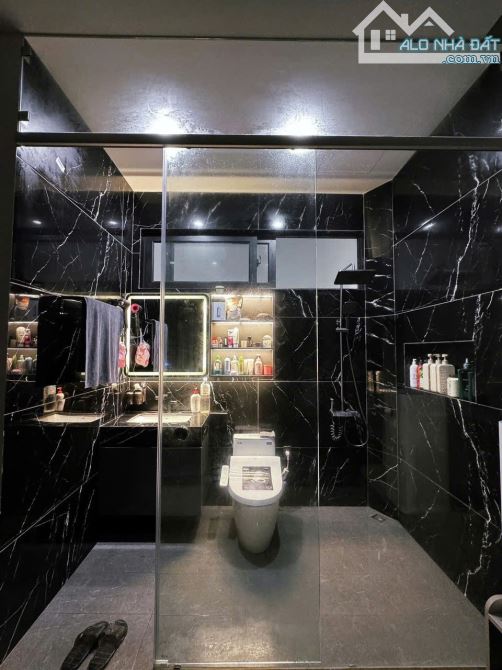 KHÔNG TIN NỔI – NHÀ MT 2 TẦNG CHỈ 2 TỶ – 90M2 – SHR - 6