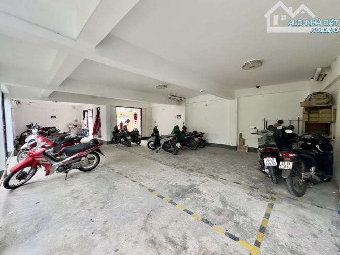 CHDV 18 PHÒNG DƯƠNG QUẢNG HÀM, GV 180M2 7,4x24 5 tầng chỉ 17,2 tỷ - 6