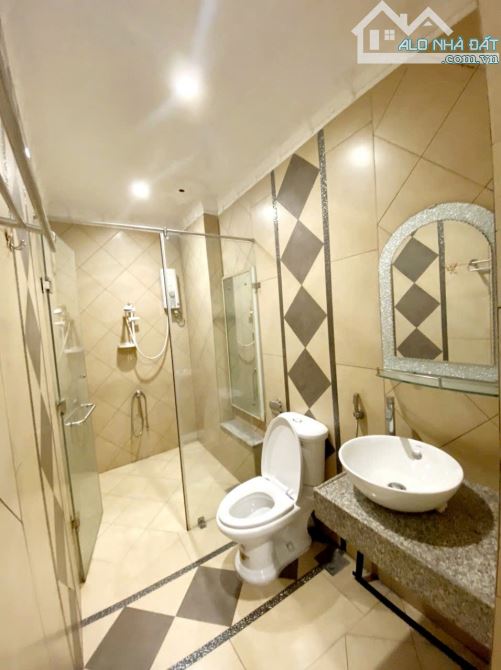 MT hẻm 8m 451/36 Tô Hiến Thành (3PN, 3WC), giá 20 triệu - 6