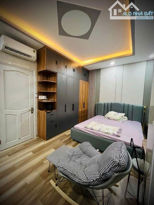💐SIÊU PHẨM - NHÀ 5 TẦNG NỘI THẤT XỊN XÒ - 5.5X10M - HẺM XE HƠI KHU PHÂN LÔ - CHỈ 6.. TỶ - 6