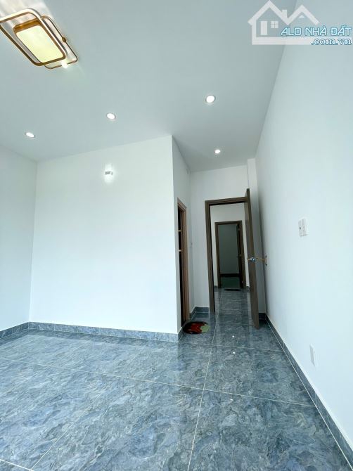 Nhà đẹp 5Tầng mới Gara Ô Tô, Tặng Nội Thất Cao Cấp gần khu Tên Lửa chỉ 7,4 Tỷ TL - 6