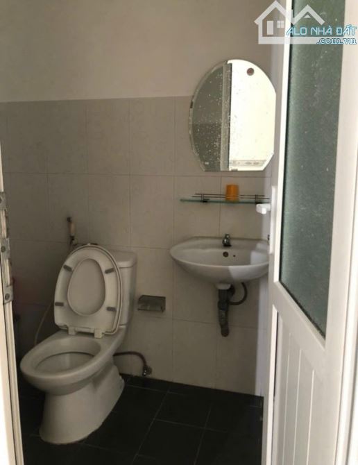 Bán Hotel 1 trệt 2 tầng 212m2 giá 1 TỶ 050 triệu ở Tân Thạnh Đông - 6