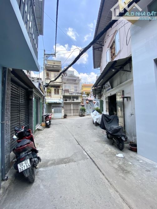🌟 Nhà 6 phòng ngủ, 6 WC – Hiện trạng cho thuê 25 triệu/tháng Mã số: NTK-25.8-604 - 6