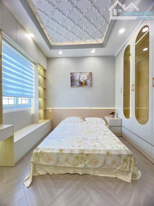 Bán Biệt thự mi ni - tân phú Quận 7 - Giá chỉ 8xtoi - 6