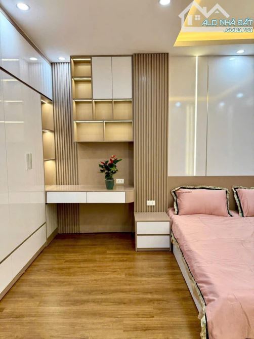 CẦN BÁN NHÀ ĐẸP THANG MÁY NGÕ 73 NGUYỄN LƯƠNG BẰNG - DT 41M2 - 6 TẦNG - MT 4.2M - GIÁ 10.6 - 6