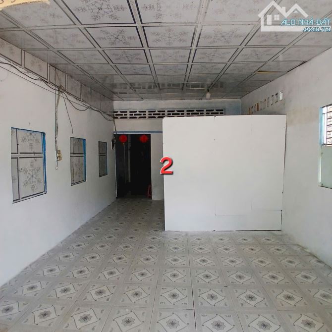 Nhà giá mềm gần khu dân cư 586 - 6
