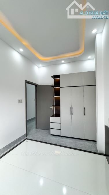 NHÀ TRỆT LẦU HIỆN ĐẠI XÂY MỚI FULL NỘI THẤT HẺM 311 NGUYỄN VĂN CỪ - SỔ HỒNG HOÀN CÔNG - TP - 6