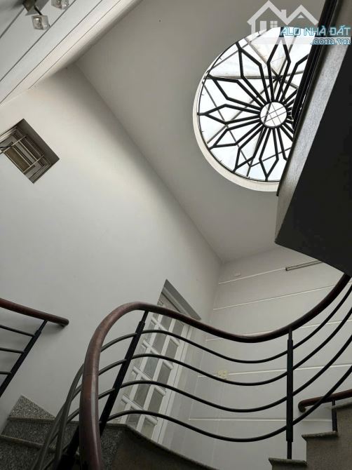 Giá chỉ 6 tỷ. Bán gấp nhà 1T3L mặt tiền đường chính N4 kdc Bửu Long. 4,2x20m. SHR - 7