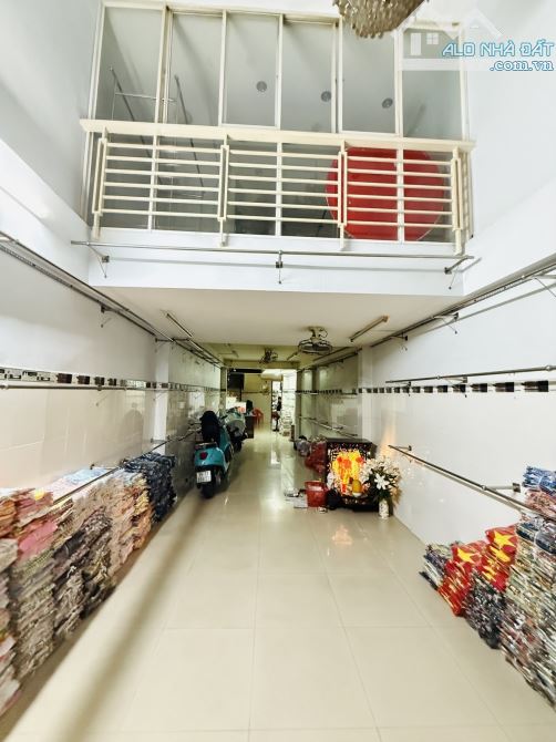 Bán nhà Tân Bình - 110m2 - hẻm nhựa xe tải kinh doanh - 4 tầng - giáp Quận 10 - 7