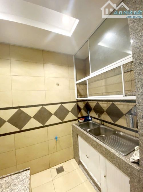 MT hẻm 8m 451/36 Tô Hiến Thành (3PN, 3WC), giá 20 triệu - 7