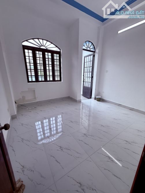 MỚI TINH VÀO Ở NGAY - 3 TẦNG  - OTO - NGUYỄN QUÝ YÊM- AN LẠC, BÌNH TÂN-DT: 4*12M- 5 TỶ 4 - 7