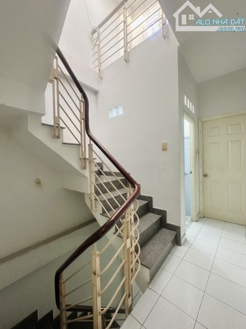 🥰NHÀ MỚI PHẠM VĂN HAI, 40M2, 4 TẦNG, 3 PHÒNG NGỦ, 3WC. GIÁ: 6,9 tỷ🥰 - 7
