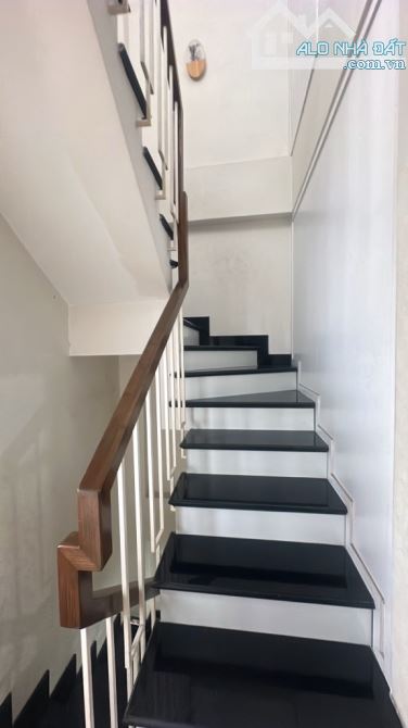 🔥 NGUYỄN ĐÌNH KHƠI, P4, TÂN BÌNH, 24M2, 3 TẦNG, 2 PN. GIÁ: 5,3 tỷ🔥 - 7