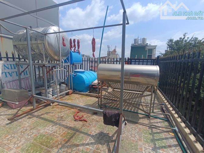 NHÀ 4 TẦNG-HẺM XE HƠI-KDC HIỆN HỮU-DƯƠNG BÁ TRẠC-QUẬN 8-DT: 4,6X14-NHỈNH 8 TỶ - 7