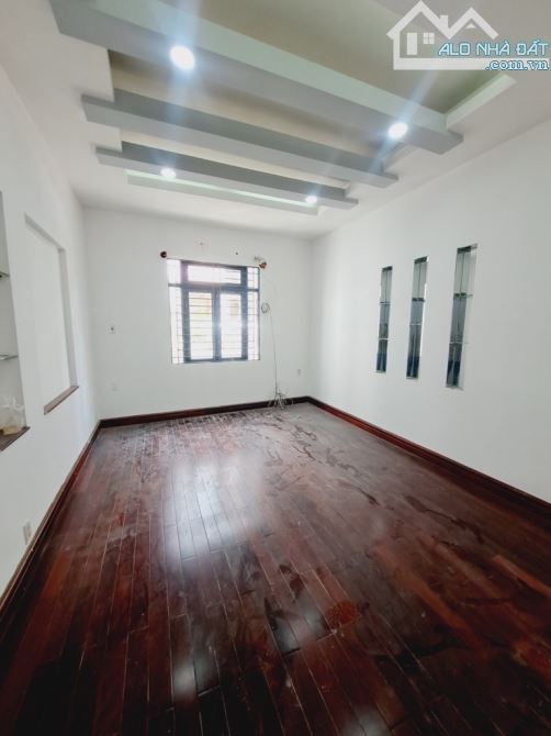 🏡Bán nhà Hoà Bình 2 MT - 54m2 - Ngang 4m - 5 Tầng - 6pn - hẻm 6m - An Ninh - Chỉ 9.7 Tỷ - 7