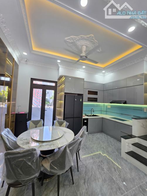 Bán nhà mới 1T2L 5x12m hoàn công, đường N5 KDC Phú Hồng Thịnh 9, full nội thất - 8
