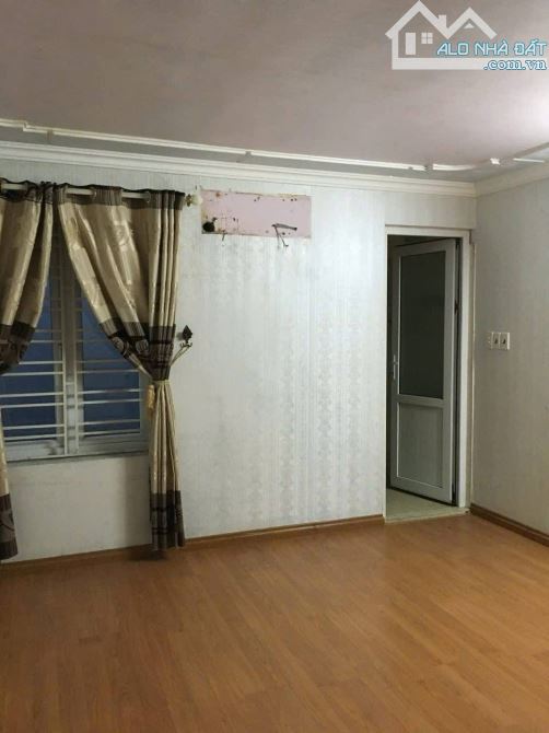Bán Nhà Mặt Đường Nguyễn Bỉnh Khiêm, Đông Hải 2, Hải An . Giá 6,2 tỷ - 4 tầng -80m - 8