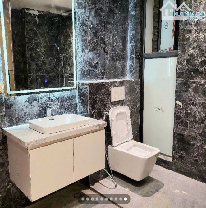 Nhà đẹp ở ngay tại Ngọc Thụy DT 56M2, 8 Tầng, MT 5.6M , Gara 2 ô tô, Thang máy, Gần phố. - 8