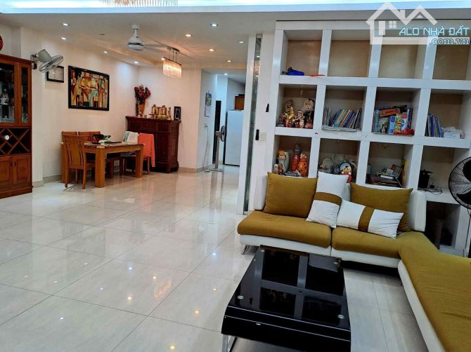 💥Bán căn nhà 6 tầng mặt tiền đường Bạch Đằng, Nha Trang ngang 7.35m có thang máy - 8