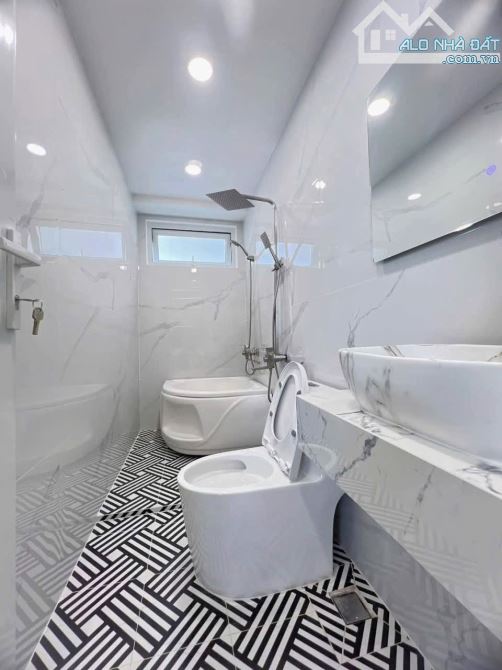 Bán Biệt thự mi ni - tân phú Quận 7 - Giá chỉ 8xtoi - 8