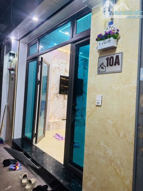 HỒNG MAI, QUẬN HAI BÀ TRƯNG NHÀ ĐẸP, AN SINH ĐỈNH.40M2,4 TÂNG, 10M RA ĐƯỜNG Ô TÔ. - 8