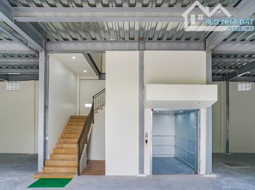 Mời thuê kho xưởng 660m2 h.đại có thể k.hợp làm v.phòng cách Xa La 5km trục đường Cienco 5 - 9