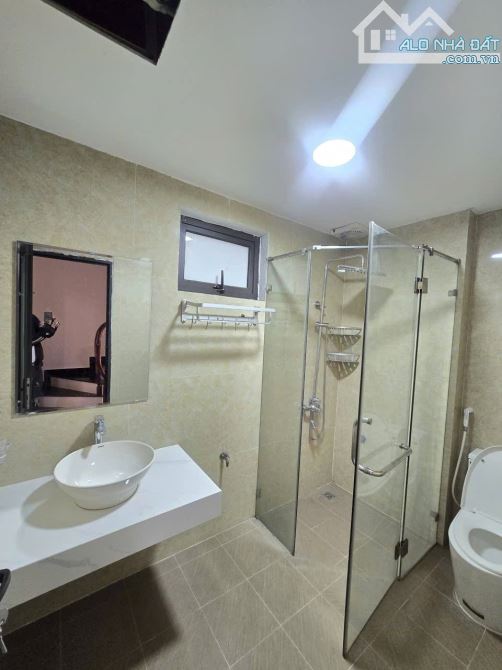 AN CƯ LÝ TƯỞNG – NHÀ ĐẸP LÔ GÓC PHỐ 8/3- HBT- AN NINH TỐT – GẦN TRƯỜNG CHỢ- CHỈ 7.4 TỶ - 9