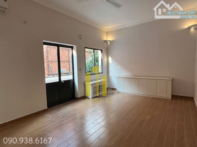 BIỆT THỰ VƯỜN KHU THẢO ĐIỀN - BẢO VỆ 24/24 GIÁ 4200 USD - 9