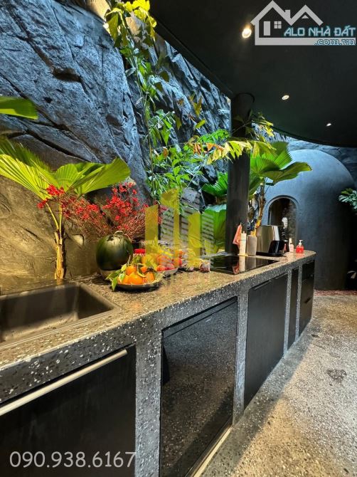 Villa Phong Cách Nhiệt Đới Tại Quận 2 – Có Hồ Bơi Và Không Gian Xanh - 9