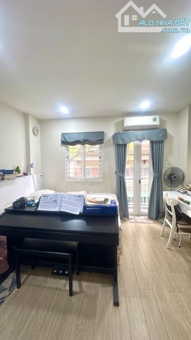 🔥 NGUYỄN ĐÌNH KHƠI, P4, TÂN BÌNH, 24M2, 3 TẦNG, 2 PN. GIÁ: 5,3 tỷ🔥 - 9