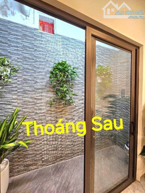 Bán nhà 4 tầng Long Biên, 2 mặt thoáng, full nội thất, ô tô đỗ cửa, giá 7 tỷ+ - 9