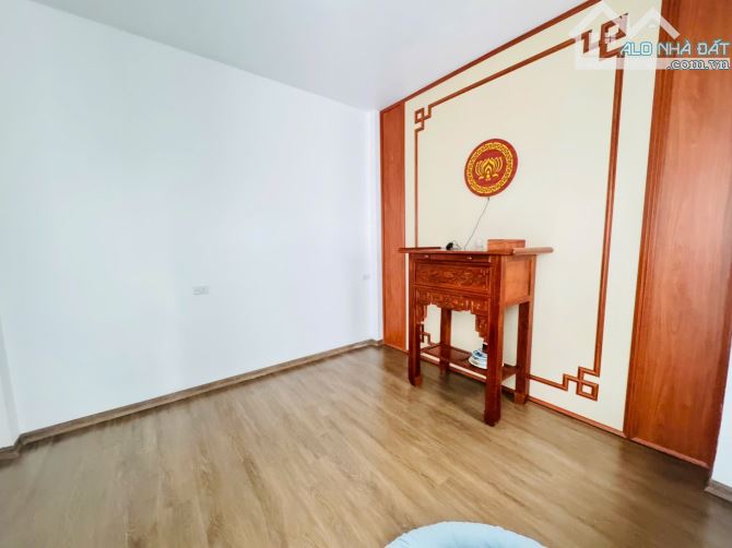 HỒNG MAI, QUẬN HAI BÀ TRƯNG NHÀ ĐẸP, AN SINH ĐỈNH.40M2,4 TÂNG, 10M RA ĐƯỜNG Ô TÔ. - 9