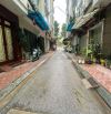 Cần bán nhà phố Hồng Hà , Ba Đình, 70m, 5 tầng, mặt tiền 4.4m, giá 18 tỷ.
