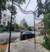 Bán toà căn hộ dịch vụ phòng khu phân lô văn cao