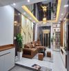 Bán nhà Phạm Văn Đồng, 5 tầng thang máy, lô góc thoáng sáng, gần ô tô, an sinh tuyệt vời