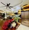 Bán nhà 6 tầng Nguyễn Văn Cừ- Cầu Chương Dương- Long Biên. DT 68m2, thang máy, ô tô đổ cửa