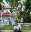 Biệt Thự Sân Vườn View Sông Sài Gòn 350m2 - Đầy Đủ Nội Thất - Giá 75 Triệu
