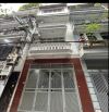 Cho thuê nhà ngõ ba gác Văn Cao, 4 tầng x 30m2, 12 Triệu vừa KD Spa, Nail, thuốc, ở...