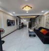 bán nhà Đường Lê Văn Sỹ, phường 12 ,quận 3 .DT:61m2 .5 tầng .9p .Giá 12.5 tỷ